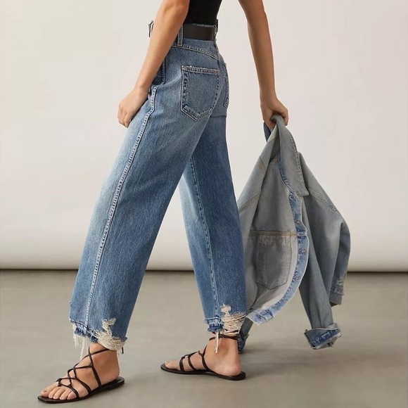 AMO Sophie crop destroyed jeans 24 - Picture 2 of 11